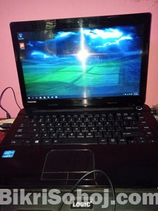 Toshiba Core i3 Full Fresh